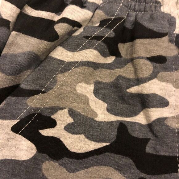 Wes & Willy Camouflage Drawstring Boy's  Shorts - Picture 2 of 7